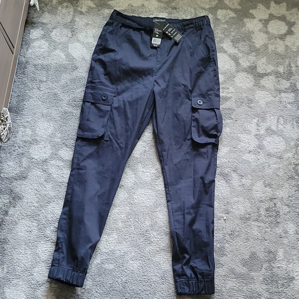 New Stretch men pants sz M